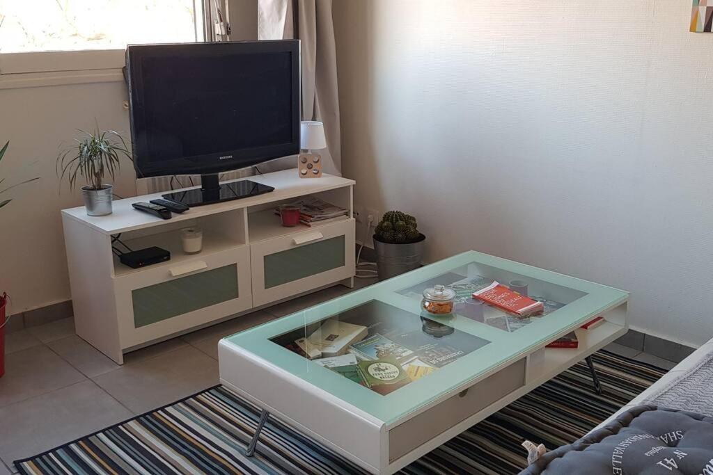 Appartamento Parking Prive,T1 Bis, 10Mn Lyon Centre Villeurbanne Esterno foto