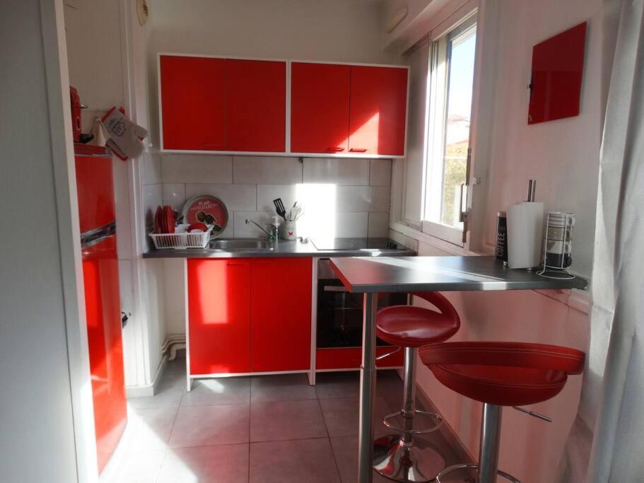 Appartamento Parking Prive,T1 Bis, 10Mn Lyon Centre Villeurbanne Esterno foto